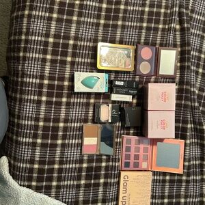 Make up bundle